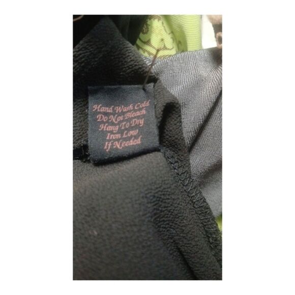 E2M Black Blouse with Embroidered Bell Sleeves – Women’s Size Small - Picture 4 of 6